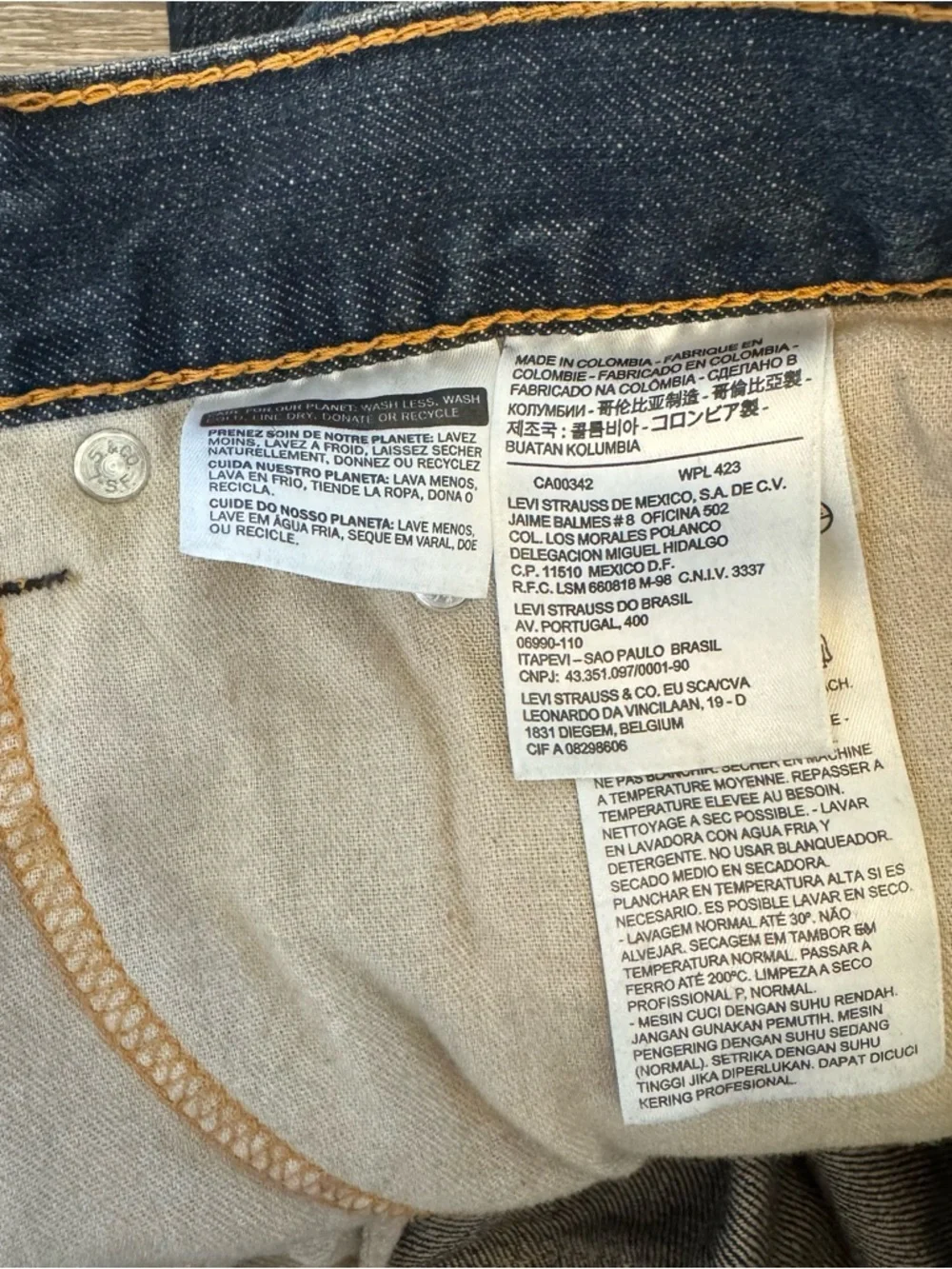 Levi’s 550 Relaxed Fit Jeans Mens 46x29 Relaxed Fit Tapered Leg NWT Big and Tall